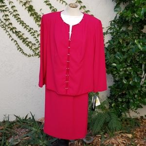 Donna Morgan Petite 2 piece Suit